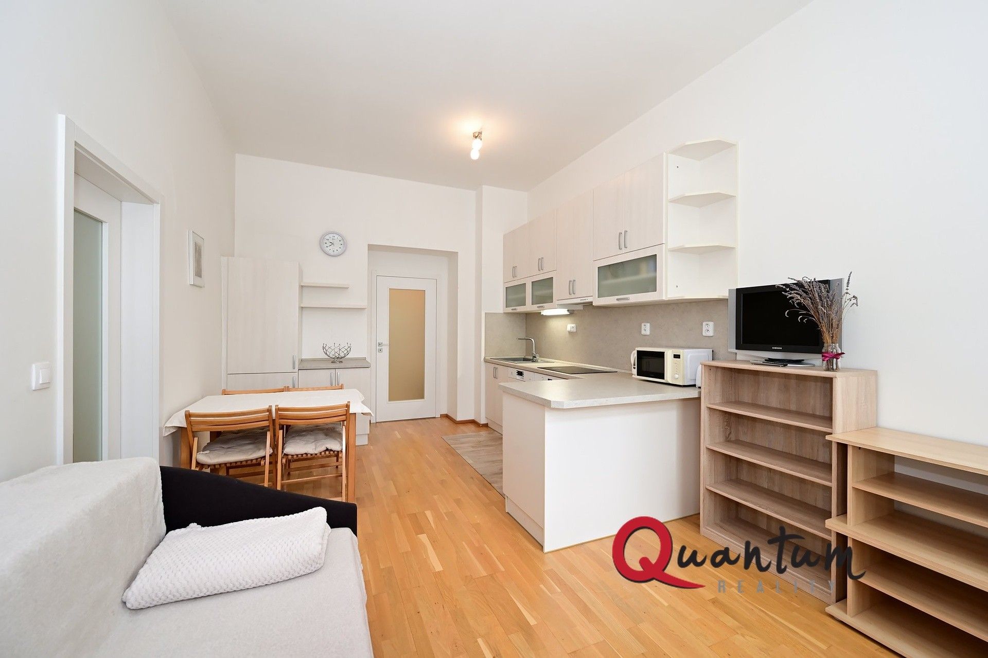 2+kk, Žižkovo náměstí 1152, Praha Žižkov, 58 m² - 1