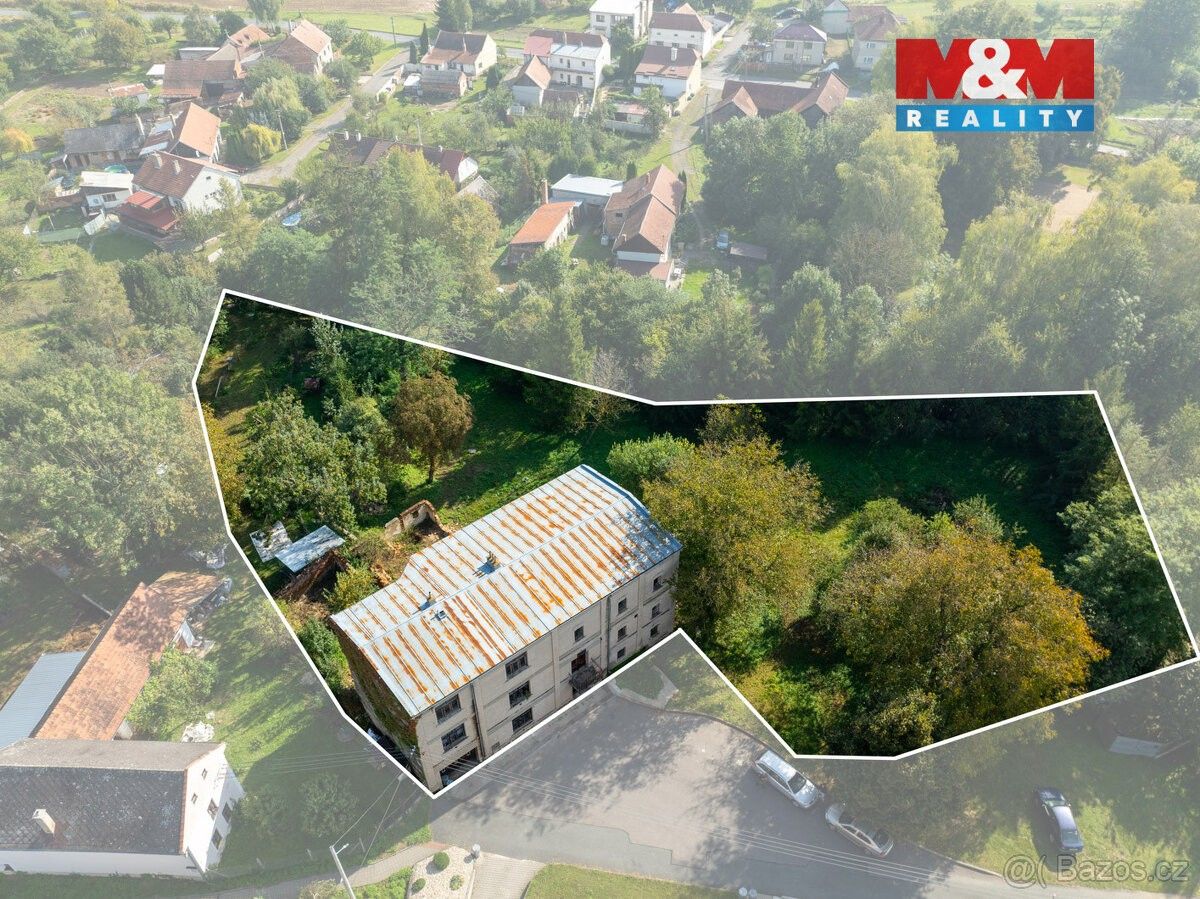 Prodej obchodní prostory - Dřínov, 768 33