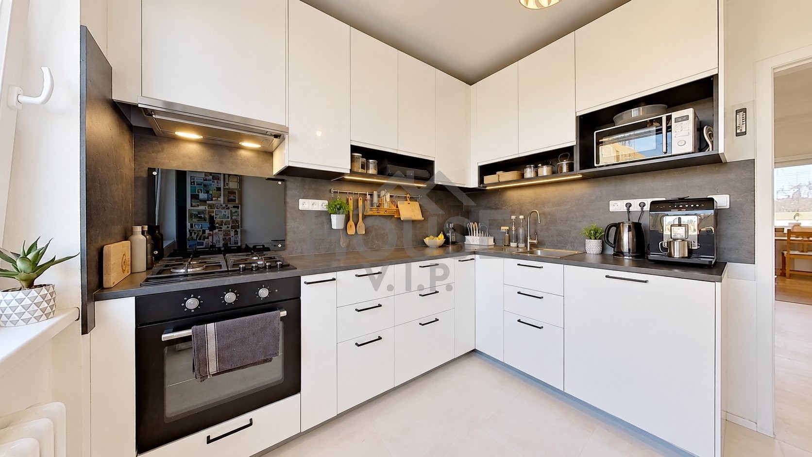 Prodej byt 3+1 - Chvatěrubská, Praha Čimice, 75 m² - 5