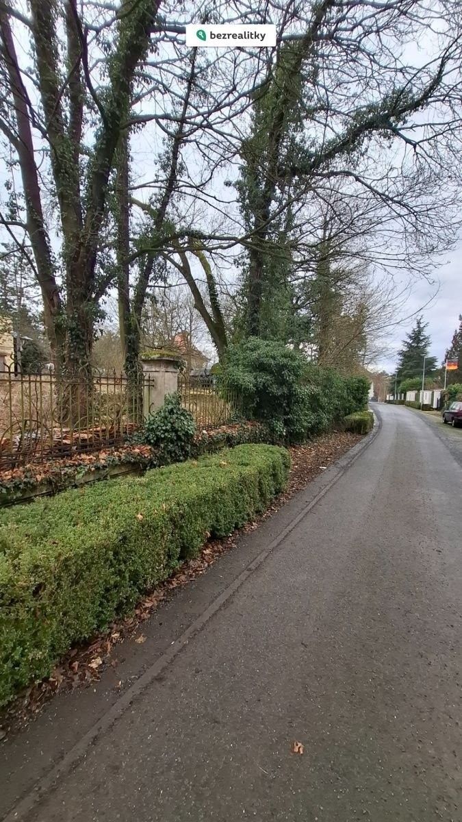 Pozemky pro bydlení, Křivousy, Vojkovice