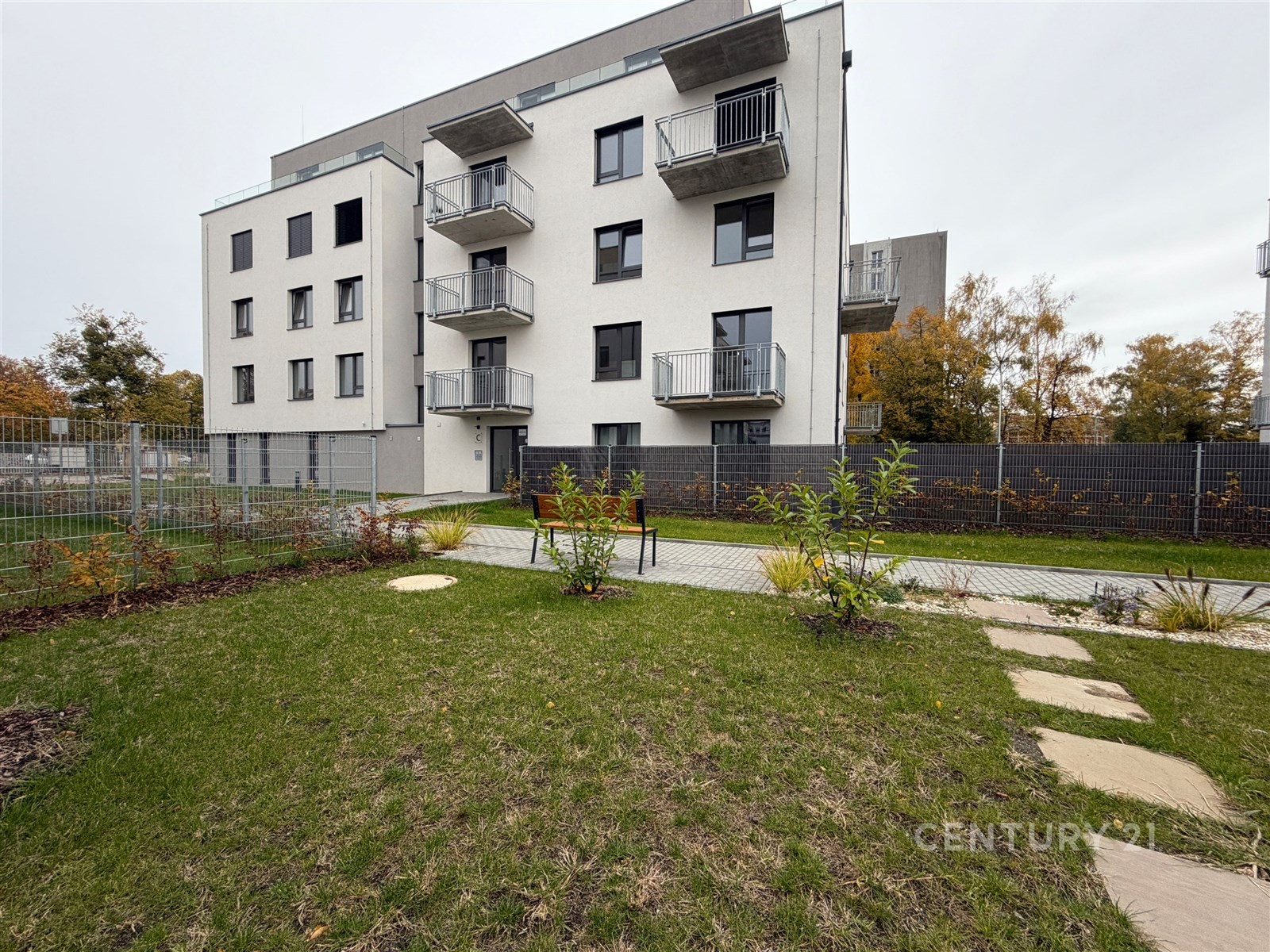 Obchodní prostory, 27 m²