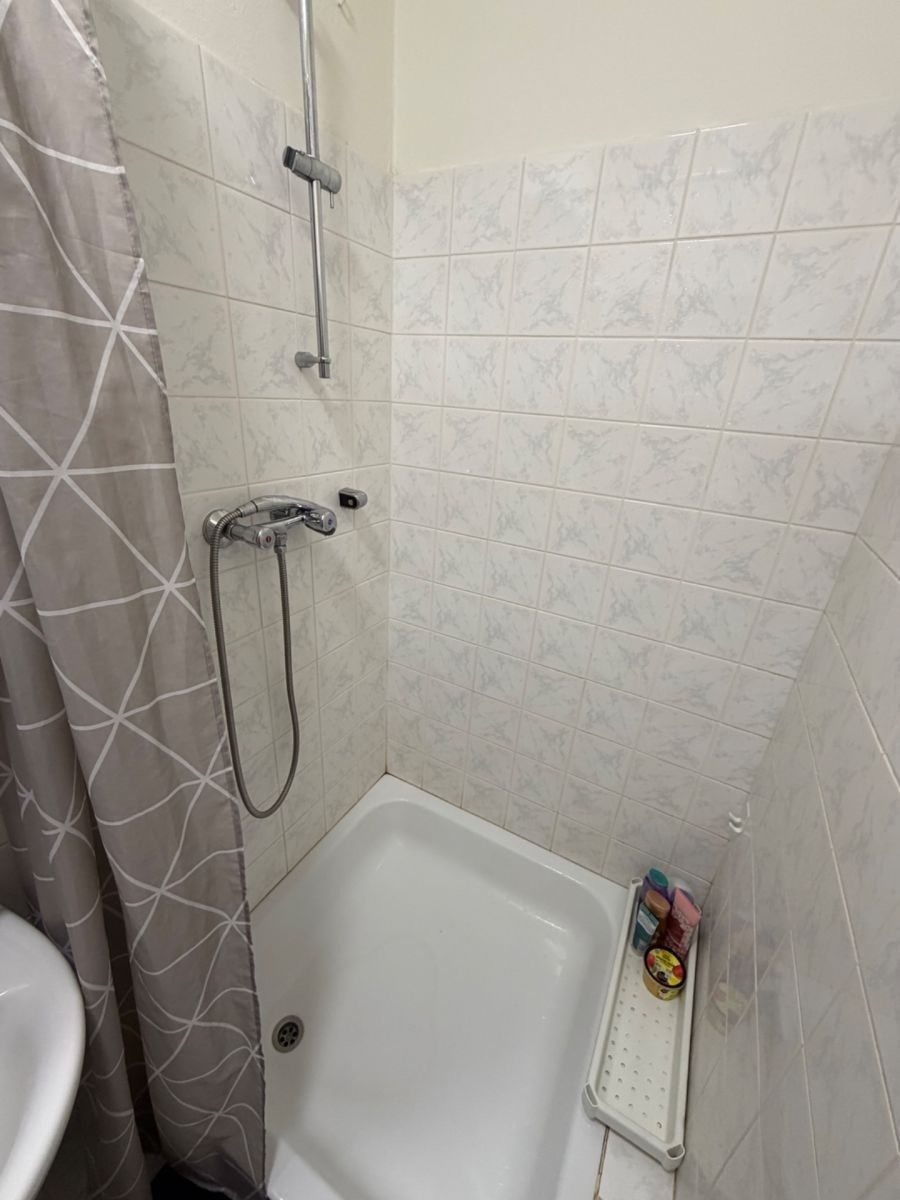 Pronájem byt 1+kk - Jahodová, Praha - Záběhlice, 25 m² - 5