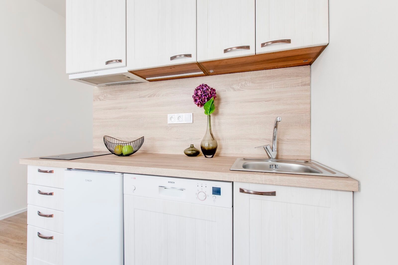 1+kk, Kolmá, Praha - Vysočany, 19 m² - 2