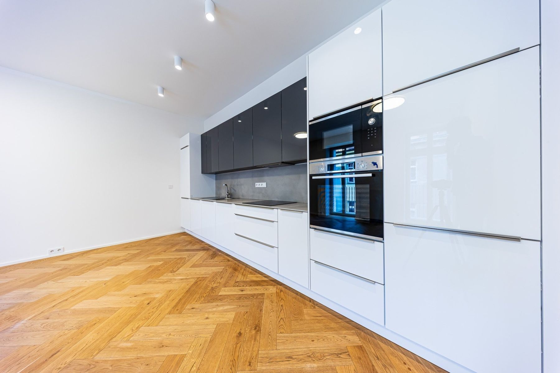 Pronájem byt 2+kk - Čiklova, Praha - Nusle, 52 m² - 5