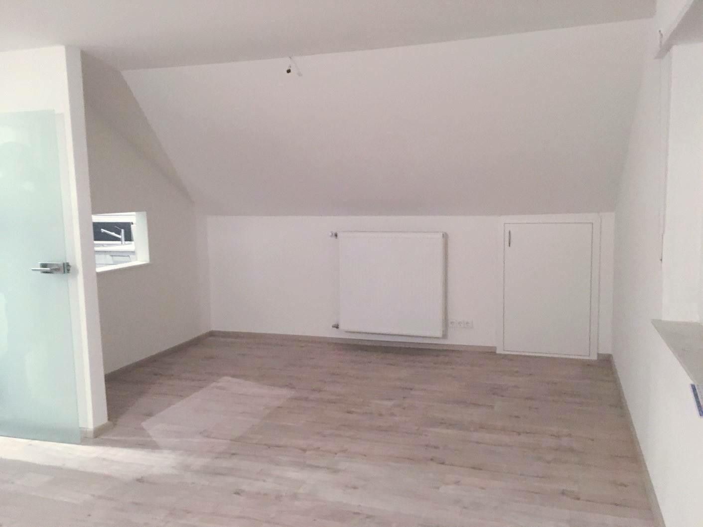 Byt 3+1 · 90 m² · , Bádensko-Württembersko - 3