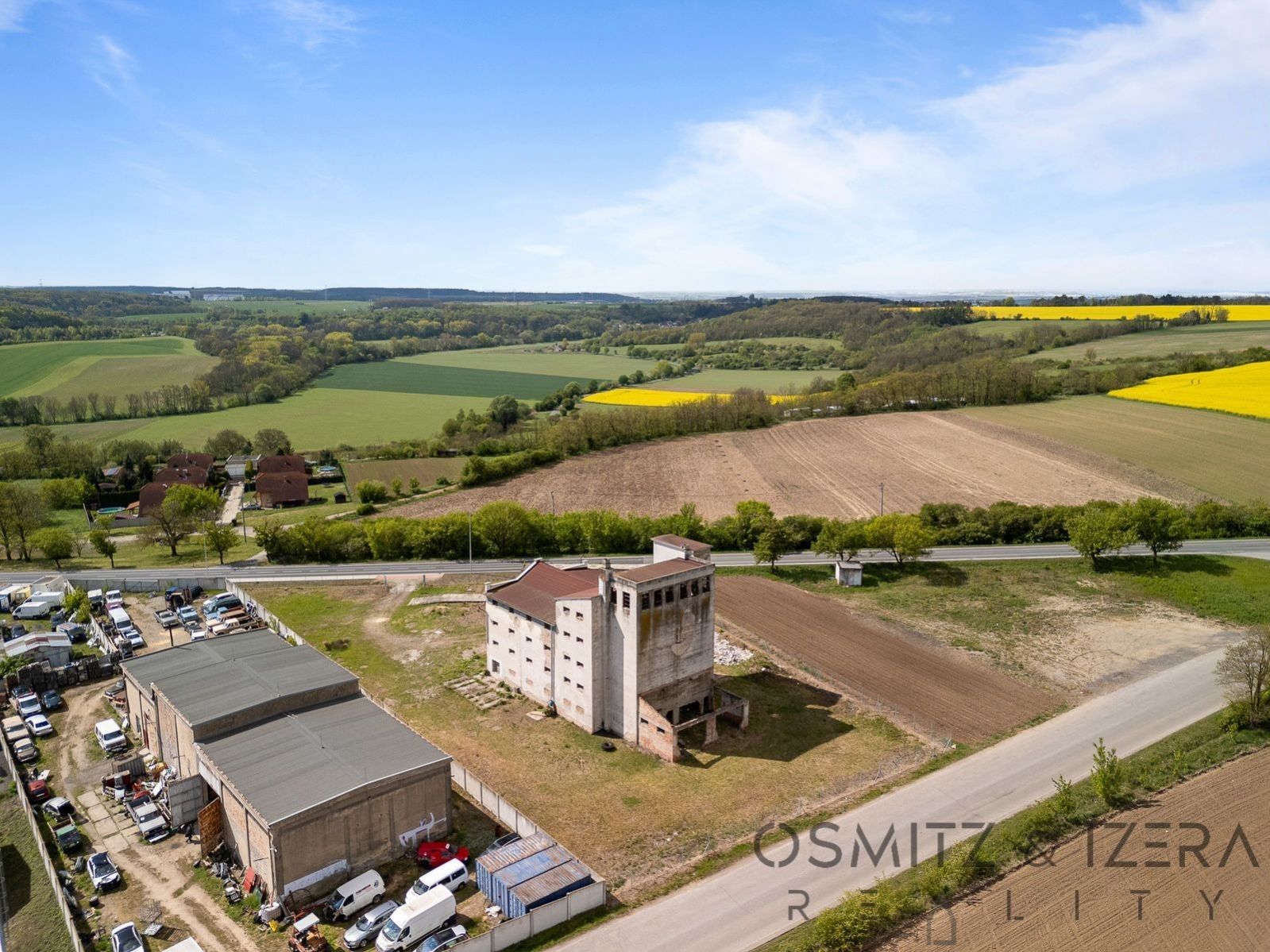 Sklady, Nová Ves, 3 671 m² - 2
