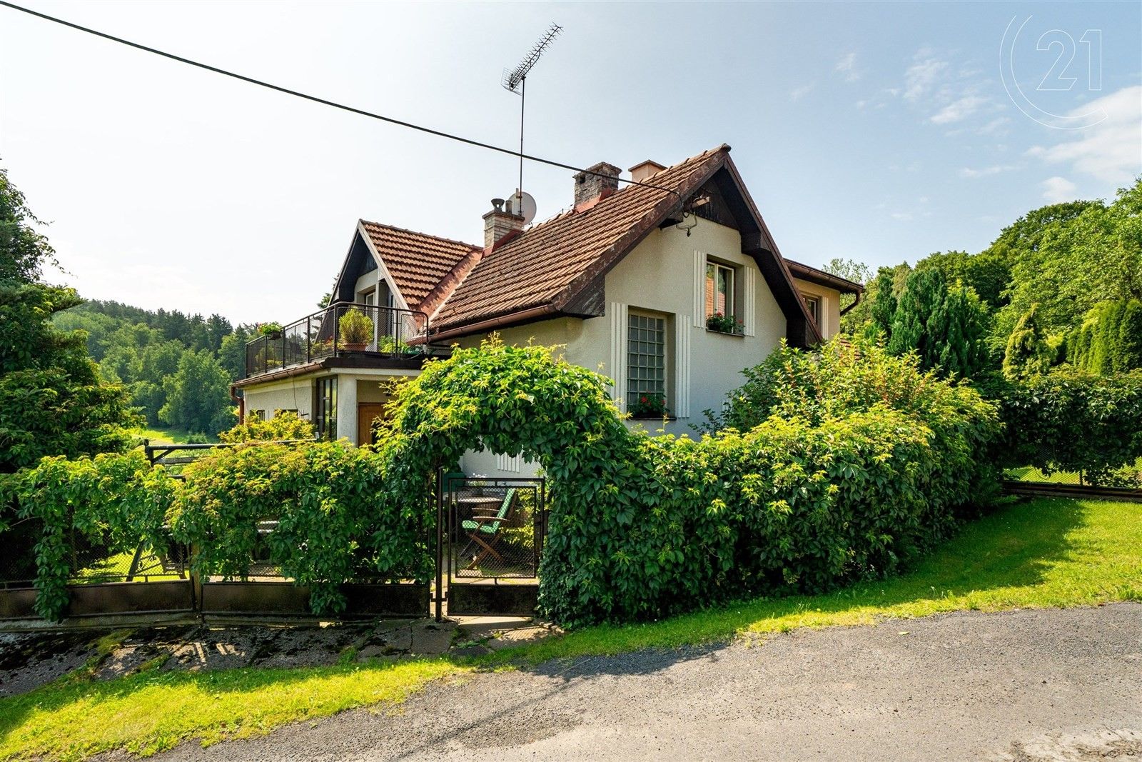 Rodinné domy, Holenice, 297 m²