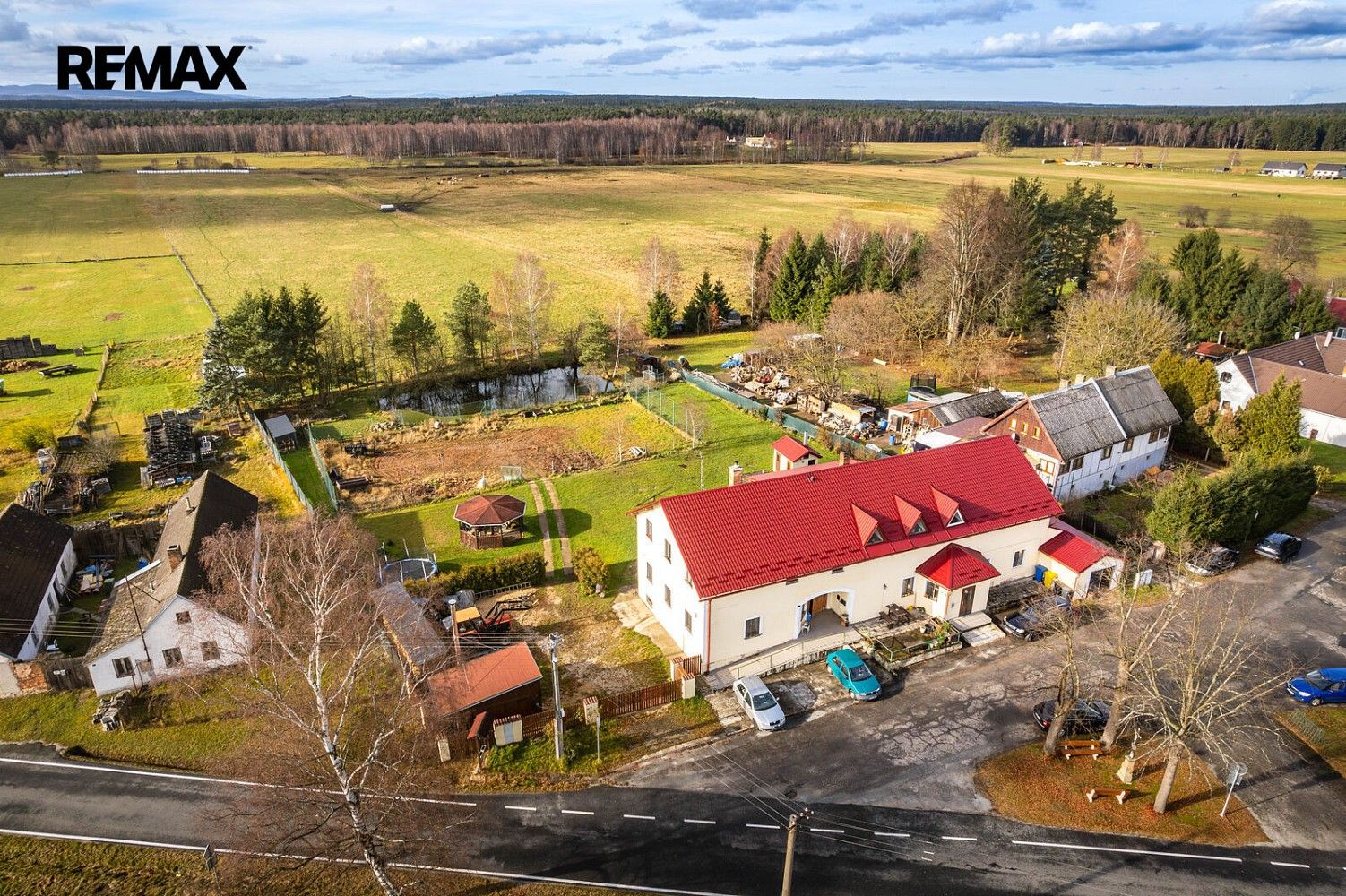 Ubytovací zařízení, 400 m²