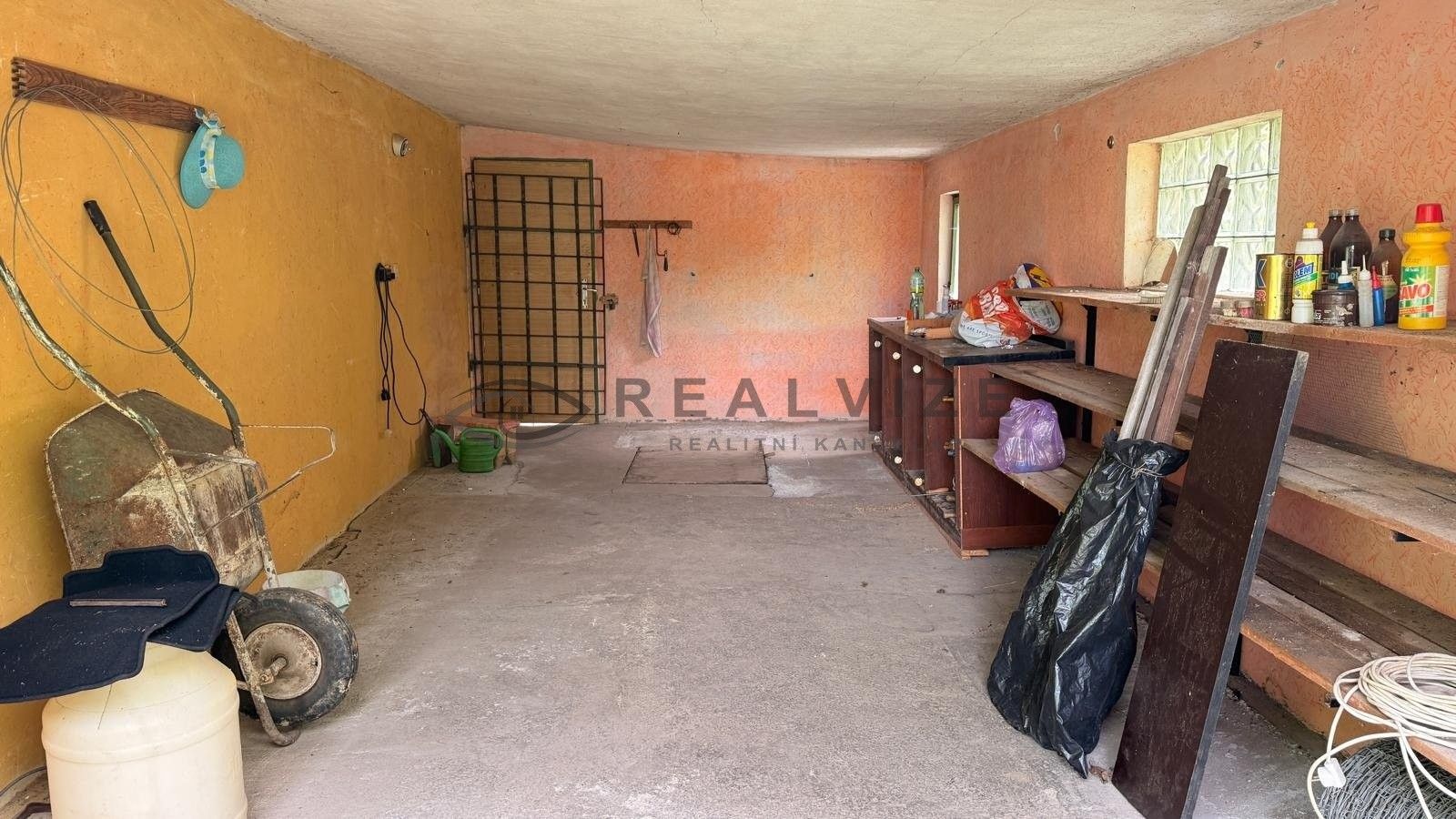 Garáž · 28 m² · Litvínovice - 4