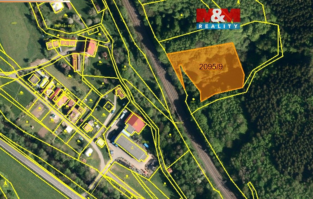 Louka, 3 589 m²