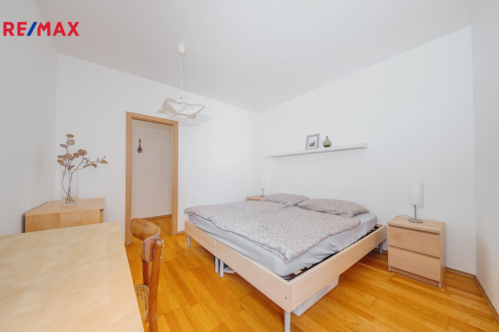 Prodej byt 2+kk - Drahobejlova, Praha, 52 m²