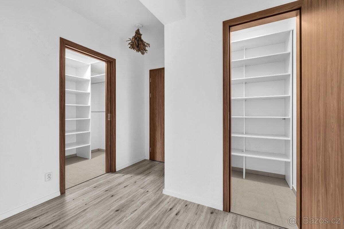 Prodej byt - Chrudim, 537 01