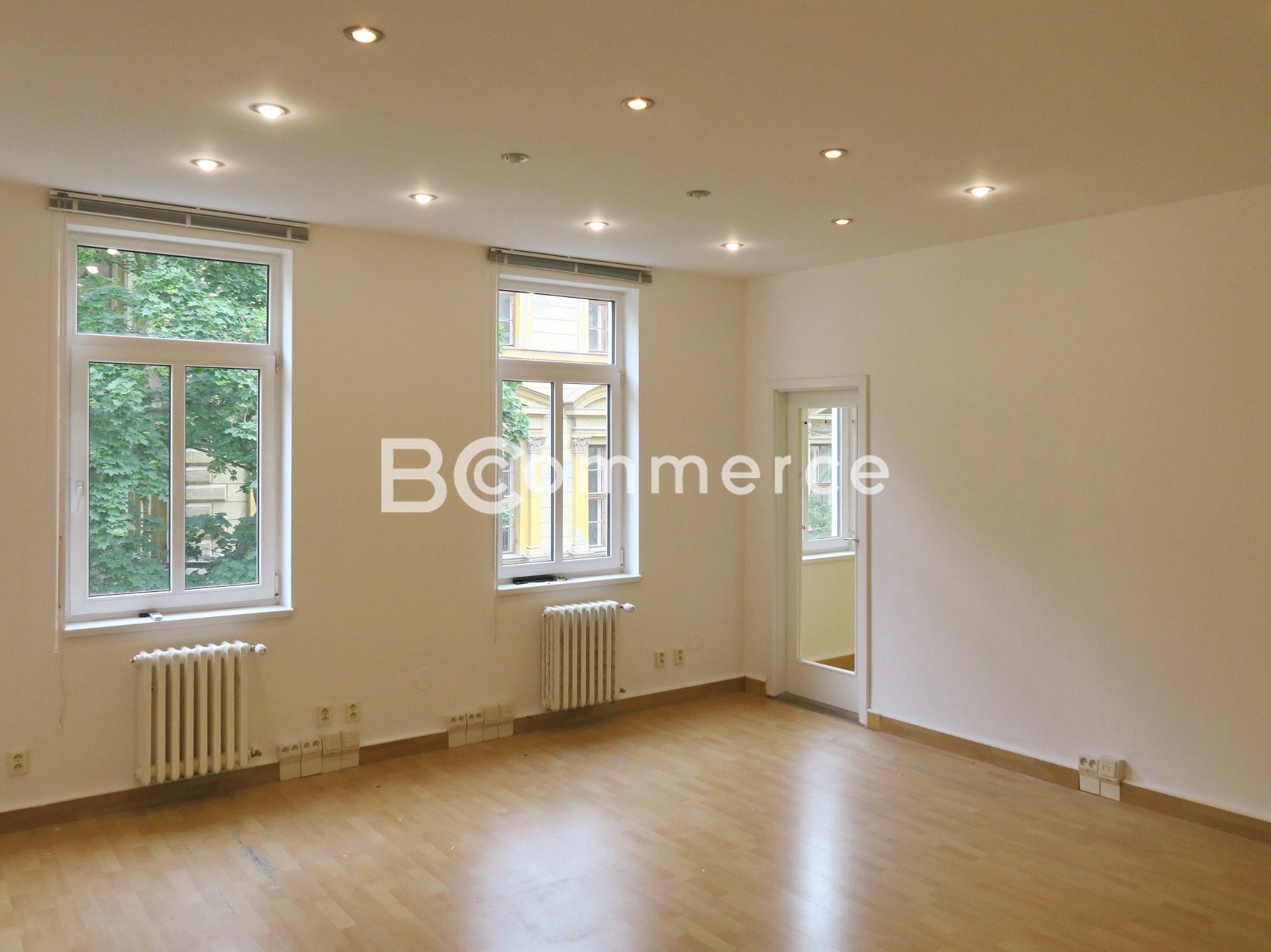 Pronájem kancelář - Trnitá, Brno, 156 m²