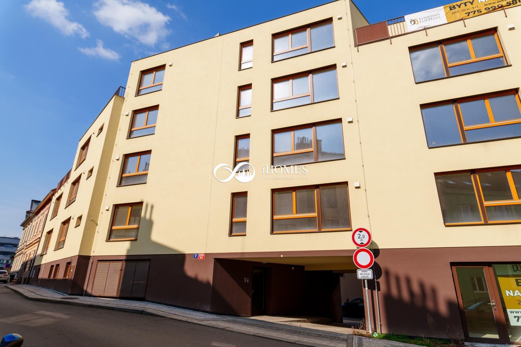 3+1, Nad Koulkou, Praha, 103 m² - 1