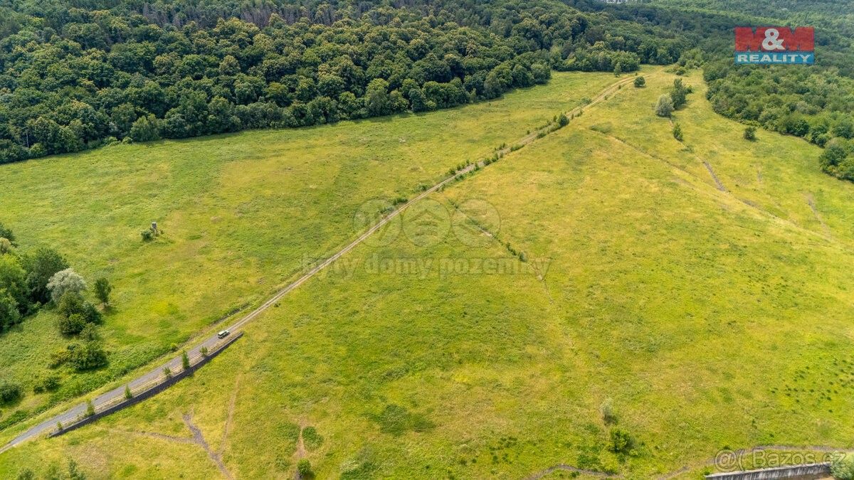 Prodej zemědělský pozemek - Ústí nad Labem, 400 01, 185 572 m²