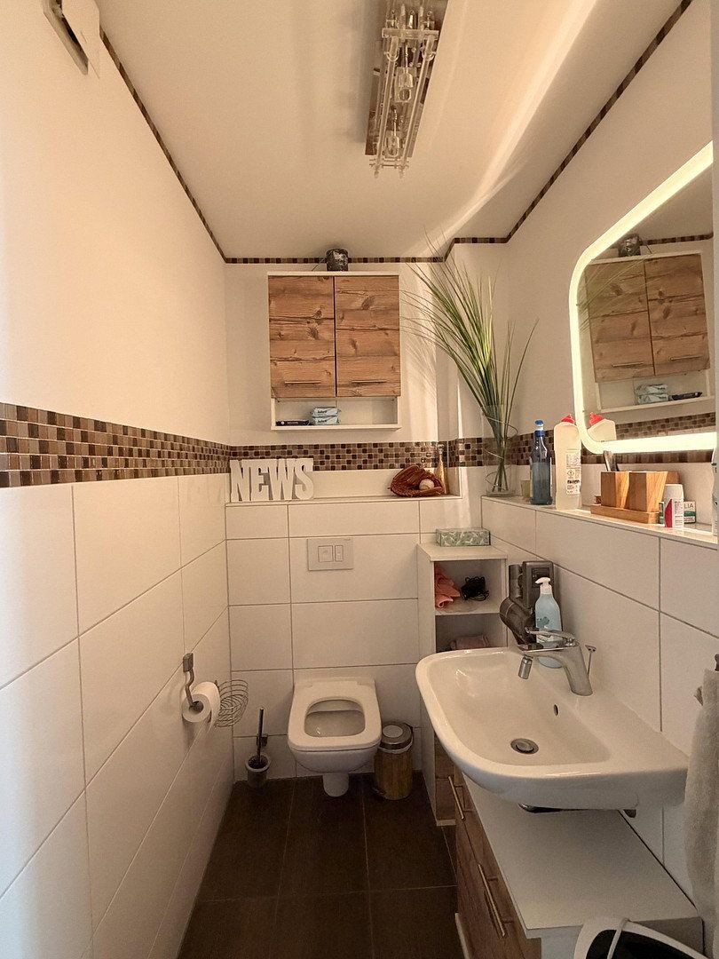 Byt 4+1 · 92 m² · , Hessen - 3