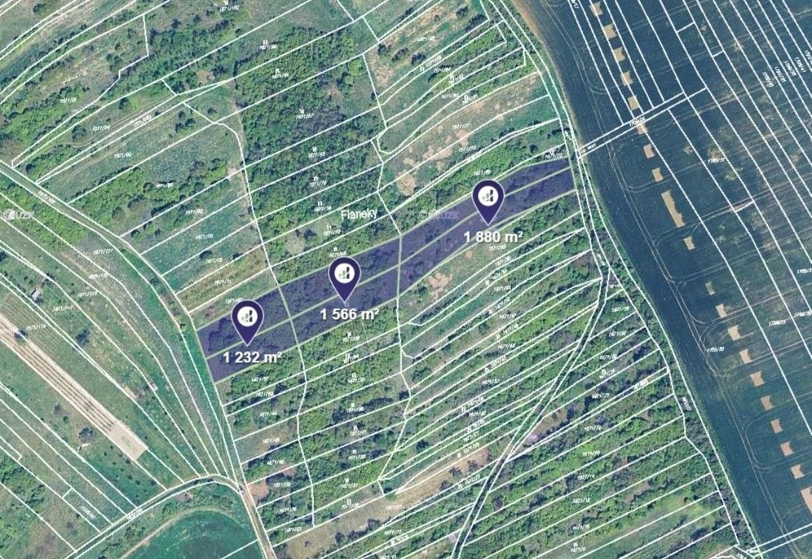 Zemědělské pozemky, Nosislav, 4 678 m²