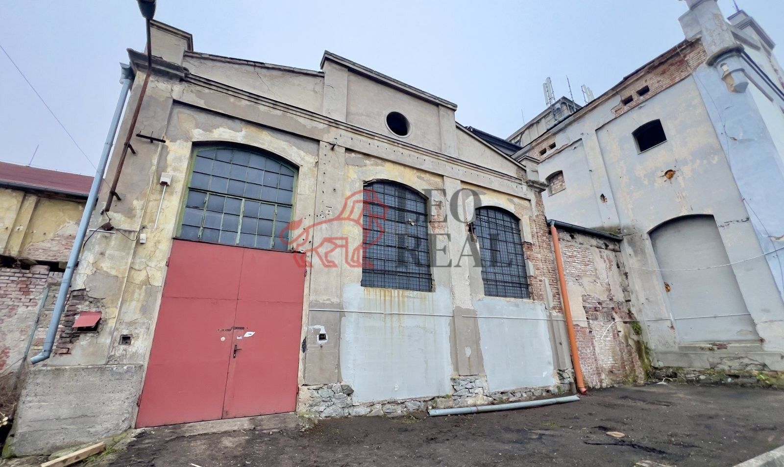 Sklady, Drážďanská, Ústí nad Labem, 81 m²