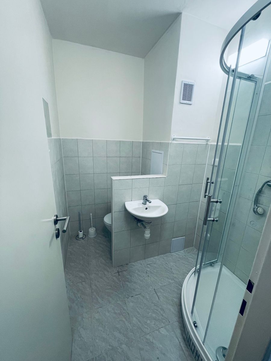 Pronájem byt 1+kk - Jiráskova, Chomutov - Chomutov II, Ústecký kraj, 21 m² - 5