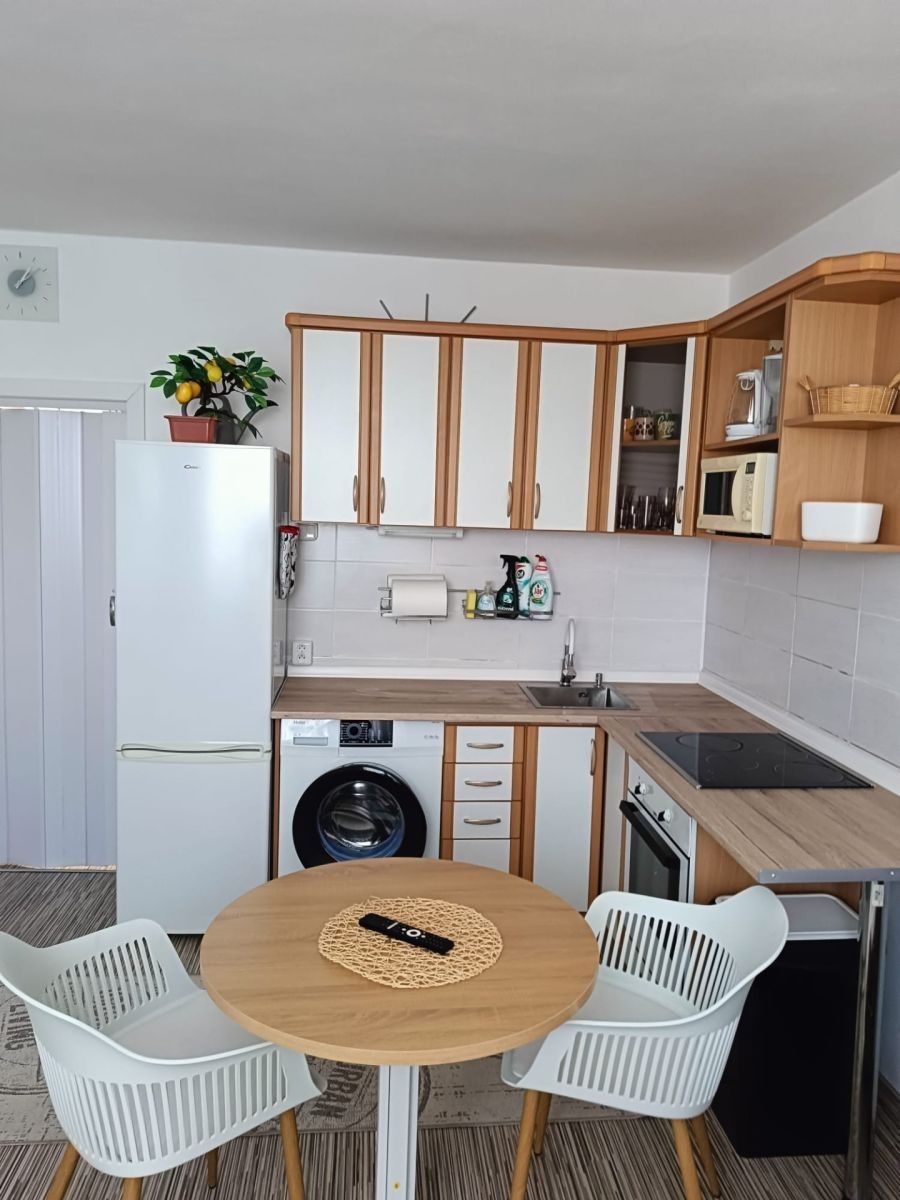 2+kk, Bednaříkova, Brno - Líšeň, Jihomoravský kraj, 44 m² - 1