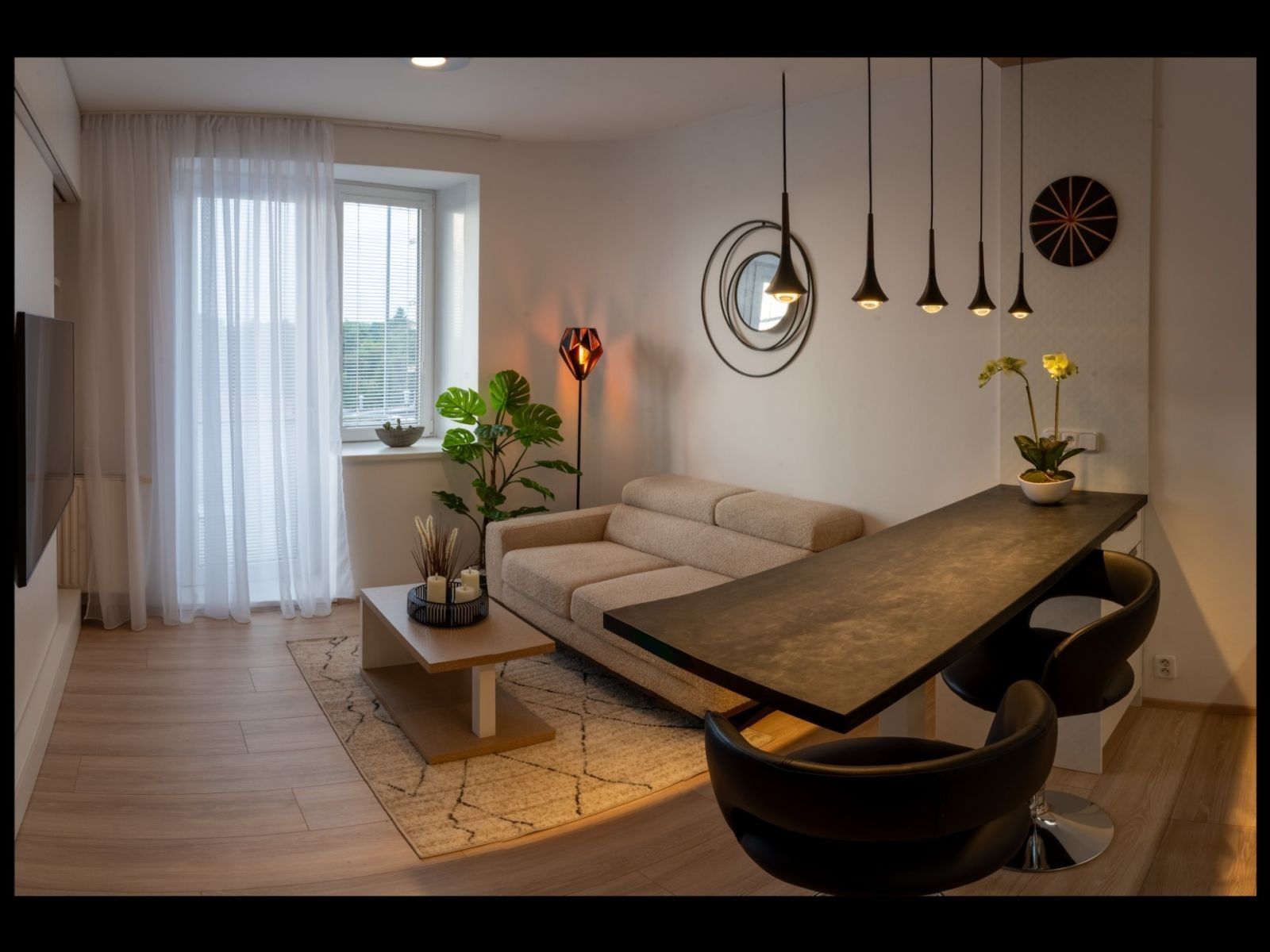 Pronájem byt 1+kk - Pelušková, Praha - Kyje, 30 m² - 2