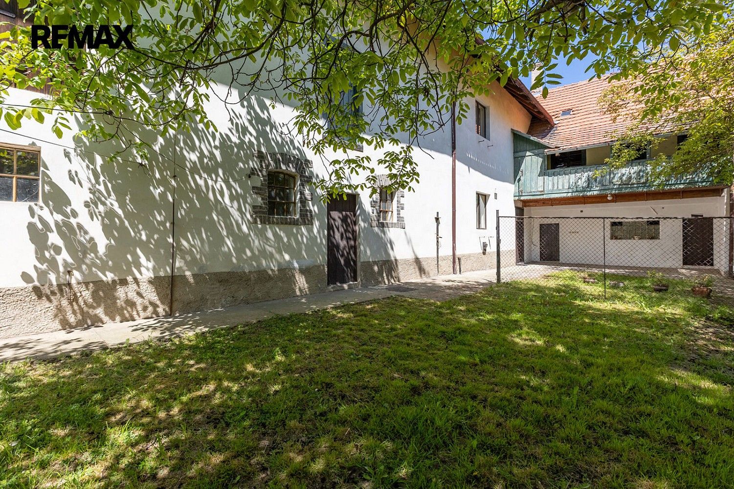 Rodinné domy, Ročov, okres Louny, 140 m² - 2