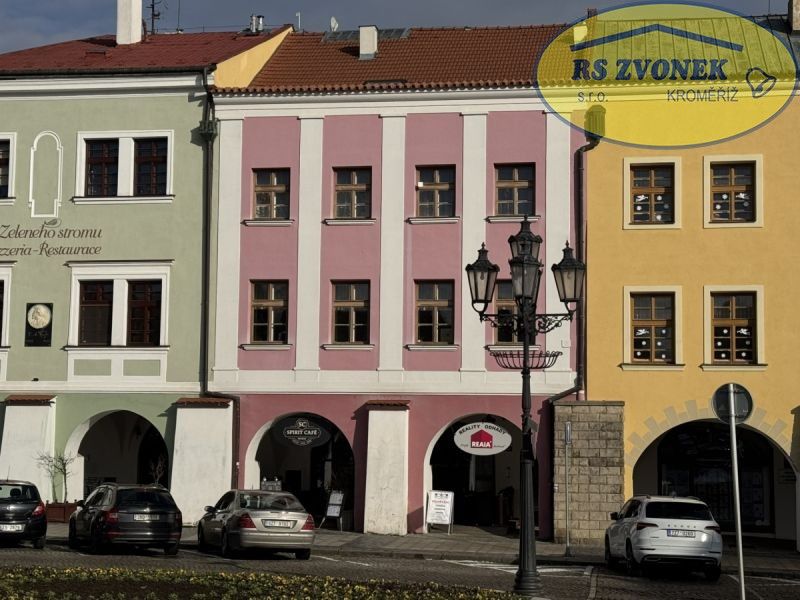 Obchodní prostory, Velké náměstí, Kroměříž, 242 m² - 1