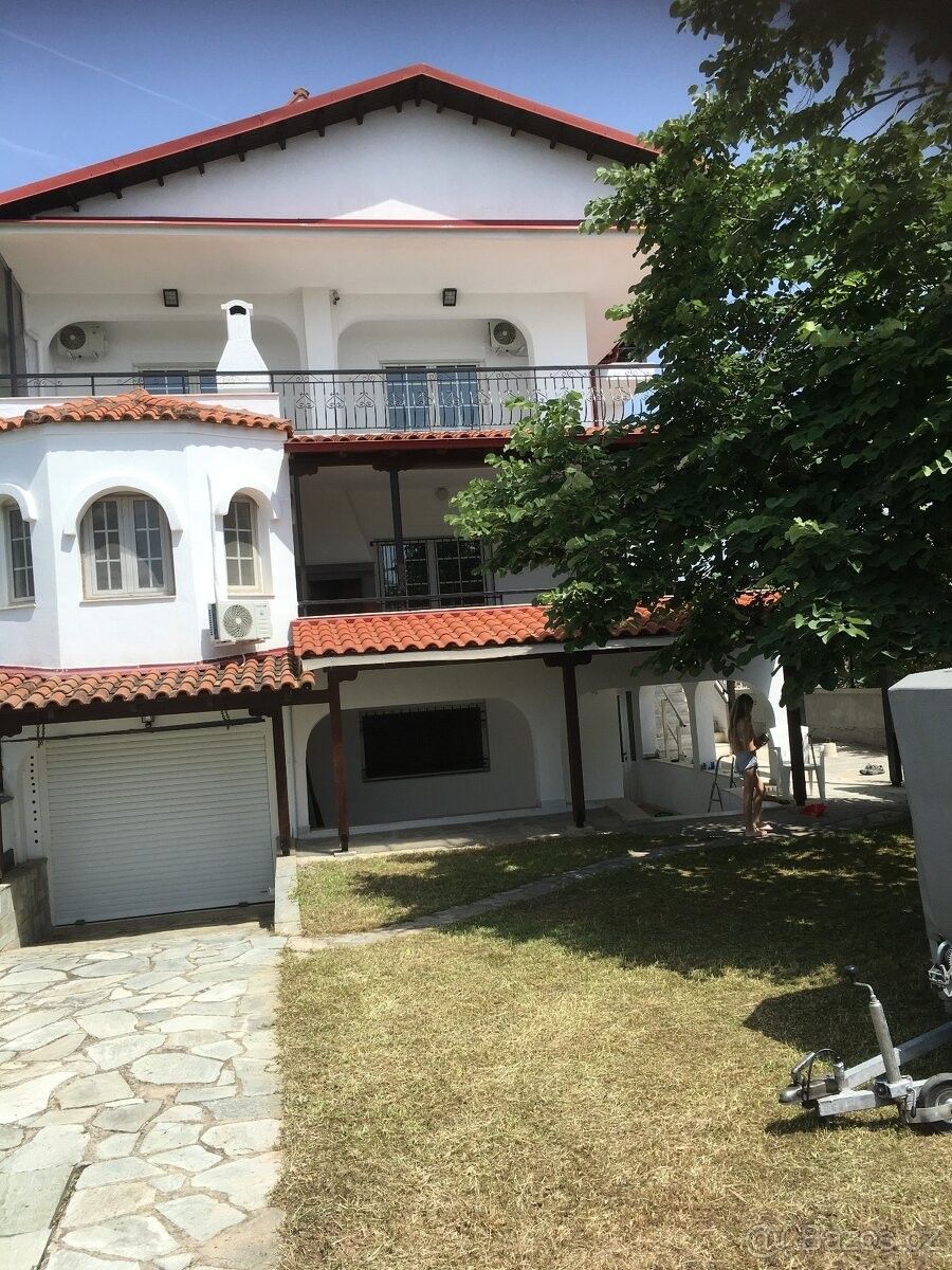 Rodinné domy, Běrunice, 289 08 - 1