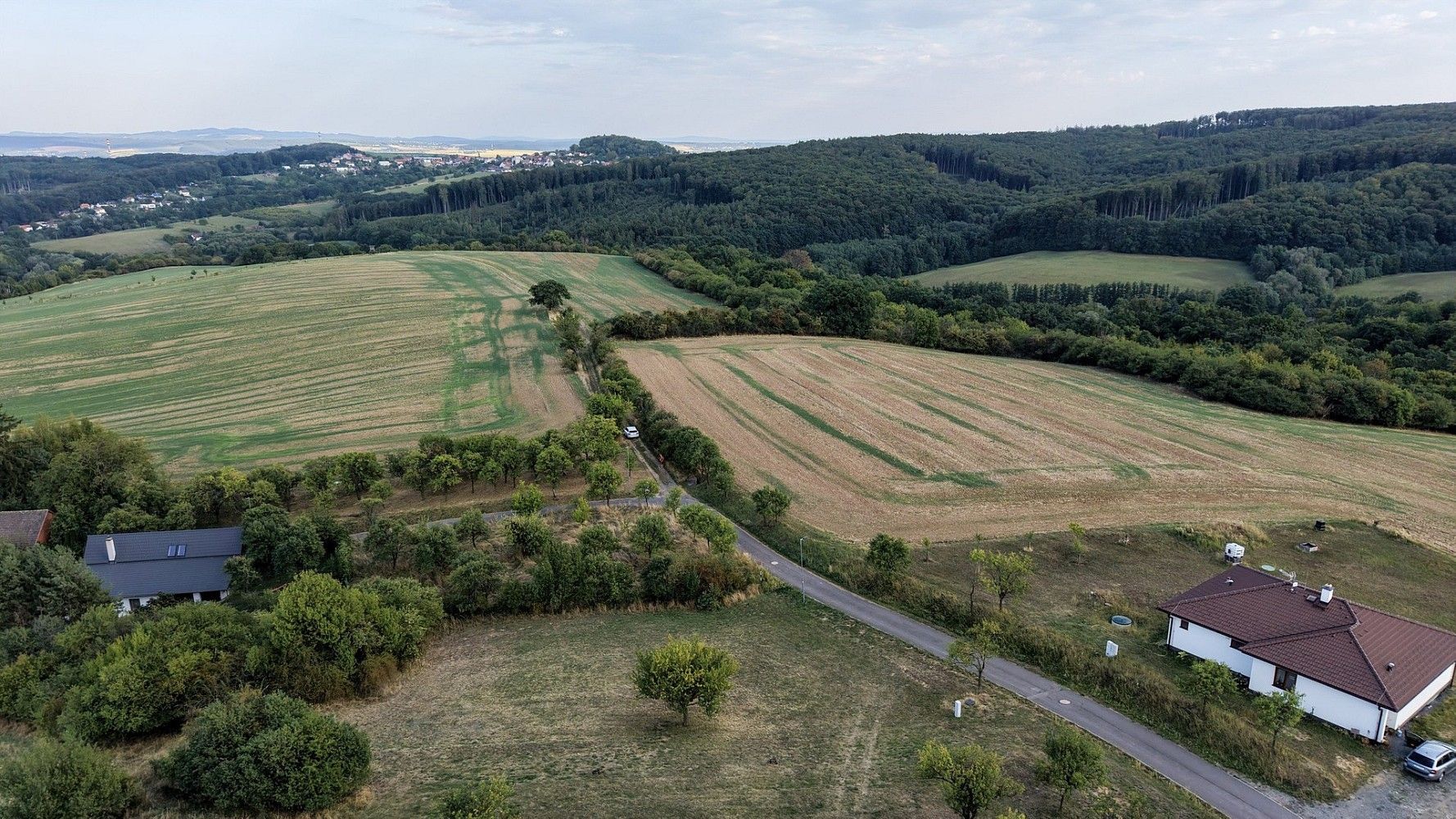 Prodej pozemek pro bydlení - Nová Dědina, okres Kroměříž - 5