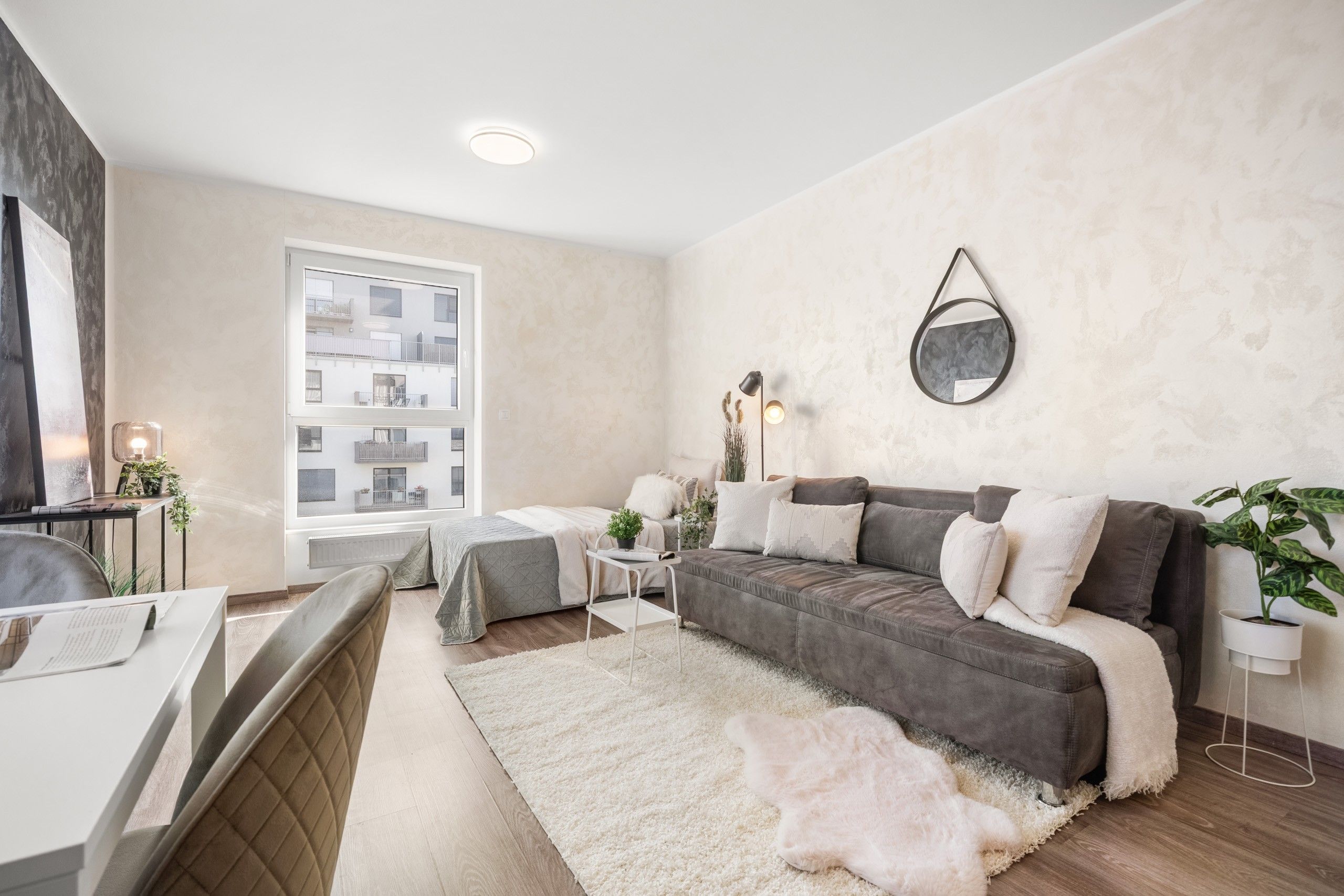 Pronájem byt 1+kk - Za černým mostem 1159, Praha Hloubětín, 35 m² - 2
