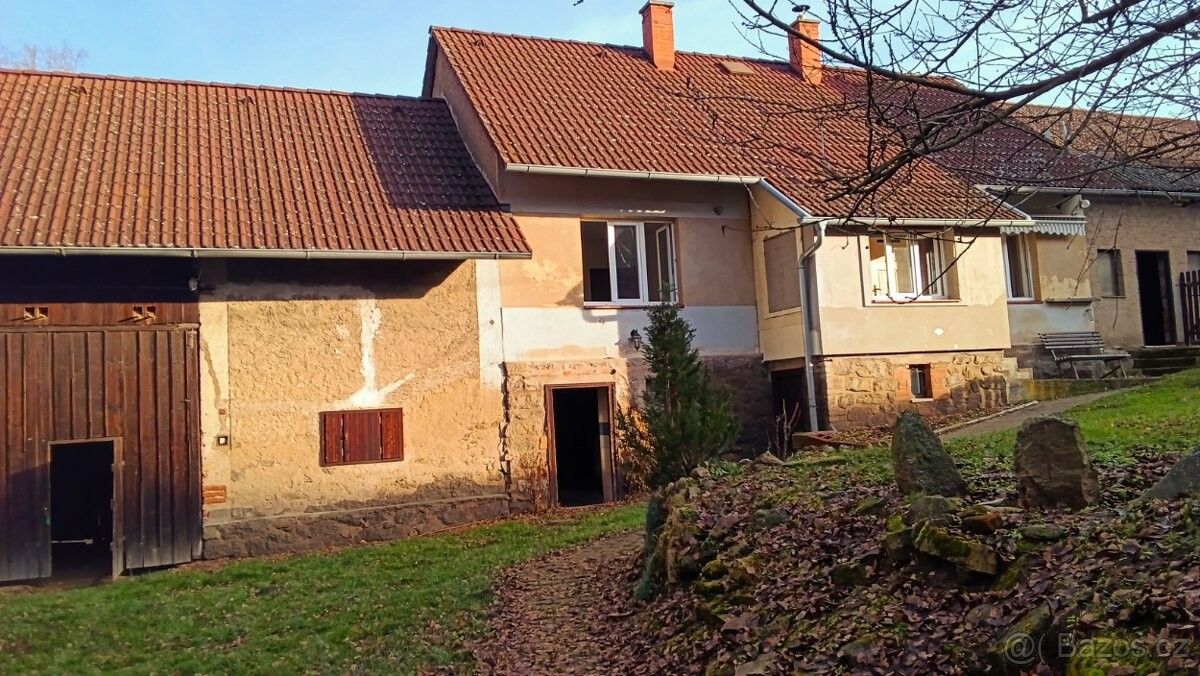 Chaty, Votice, 259 01