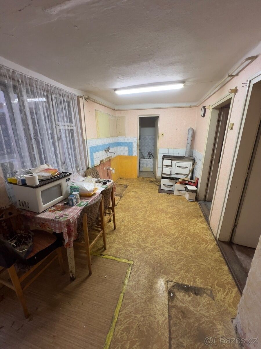 Rodinný dům · Blatnice pod Svatým Antonínkem, 696 71 - 4