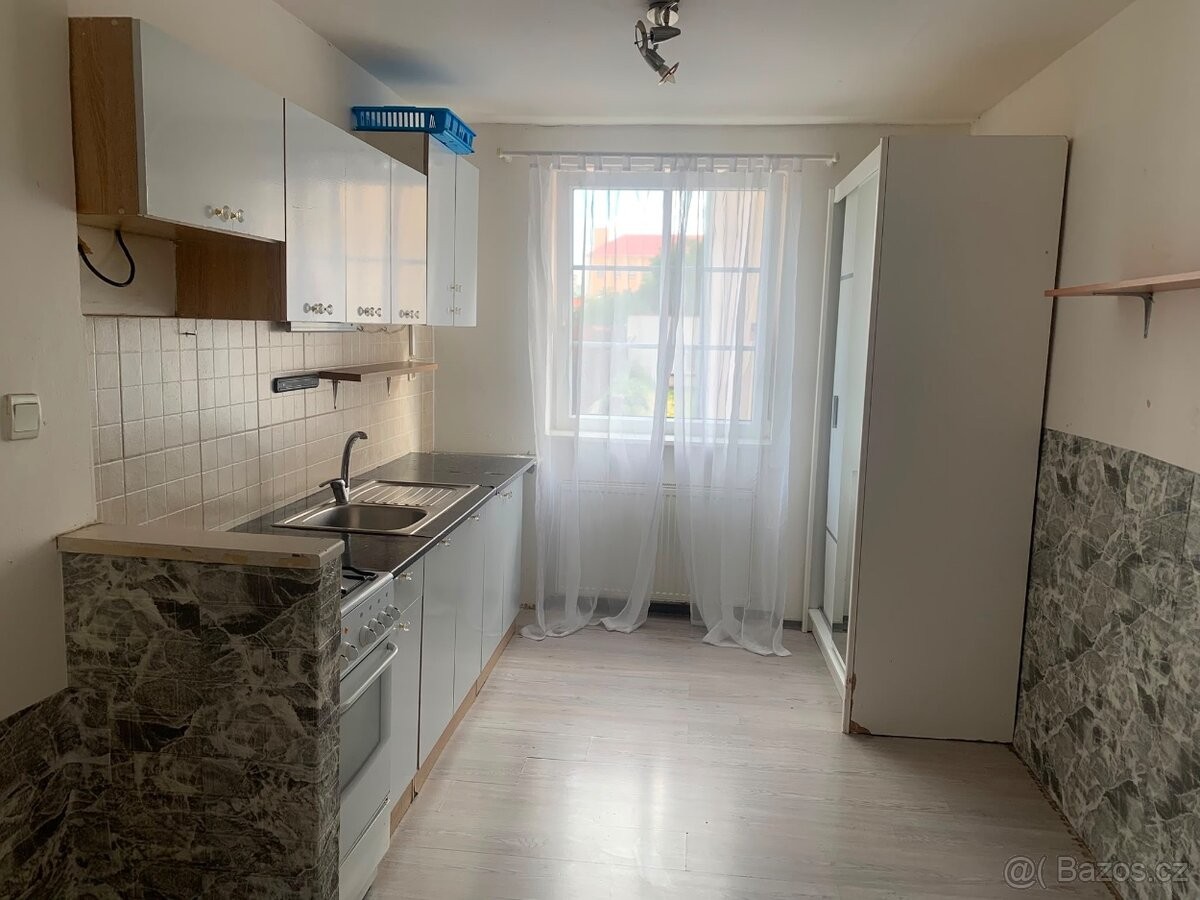 Byty, Chomutov, 430 03 - 1