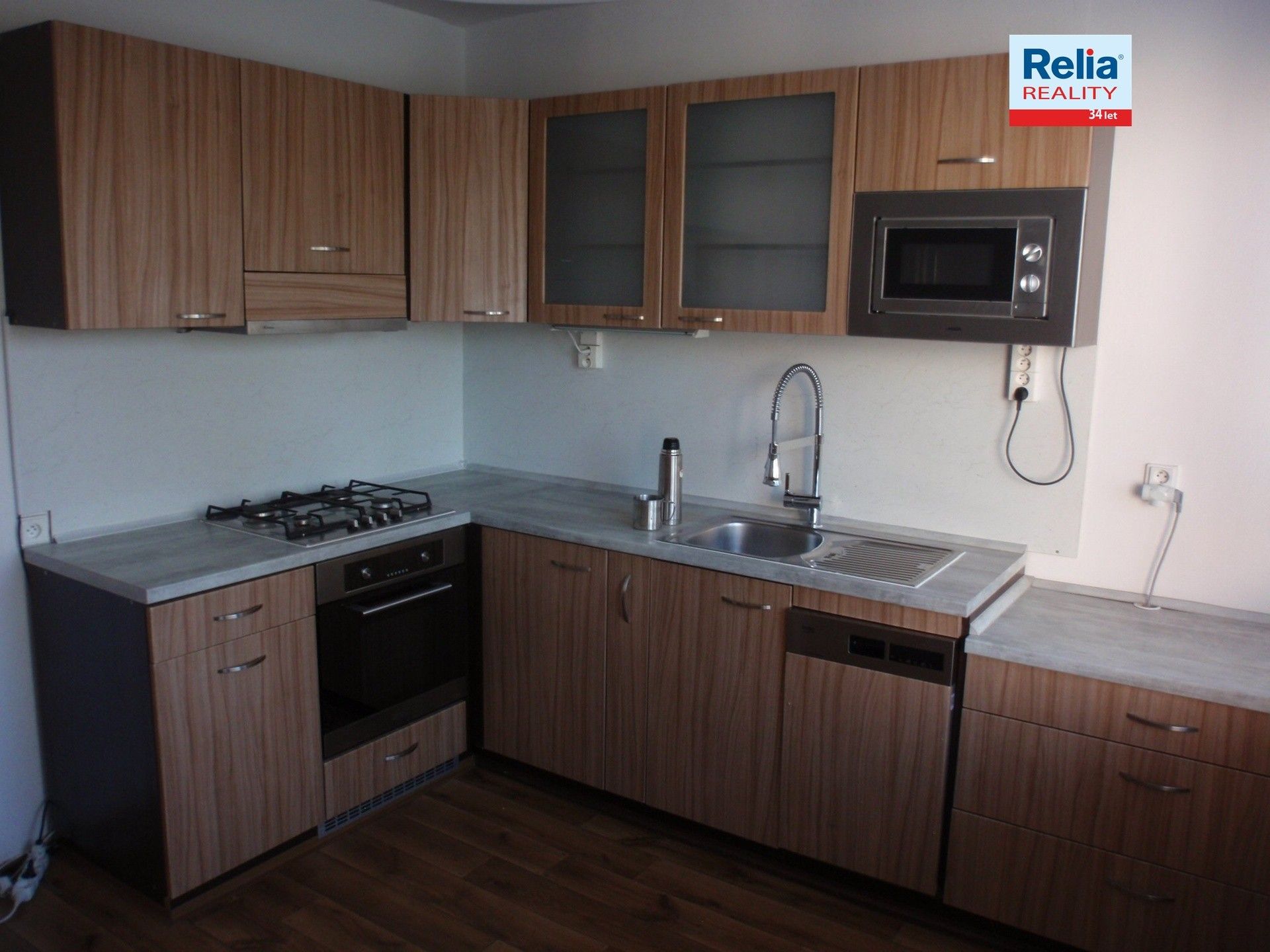 Pronájem byt 3+1 - Červeného, Liberec, 71 m²