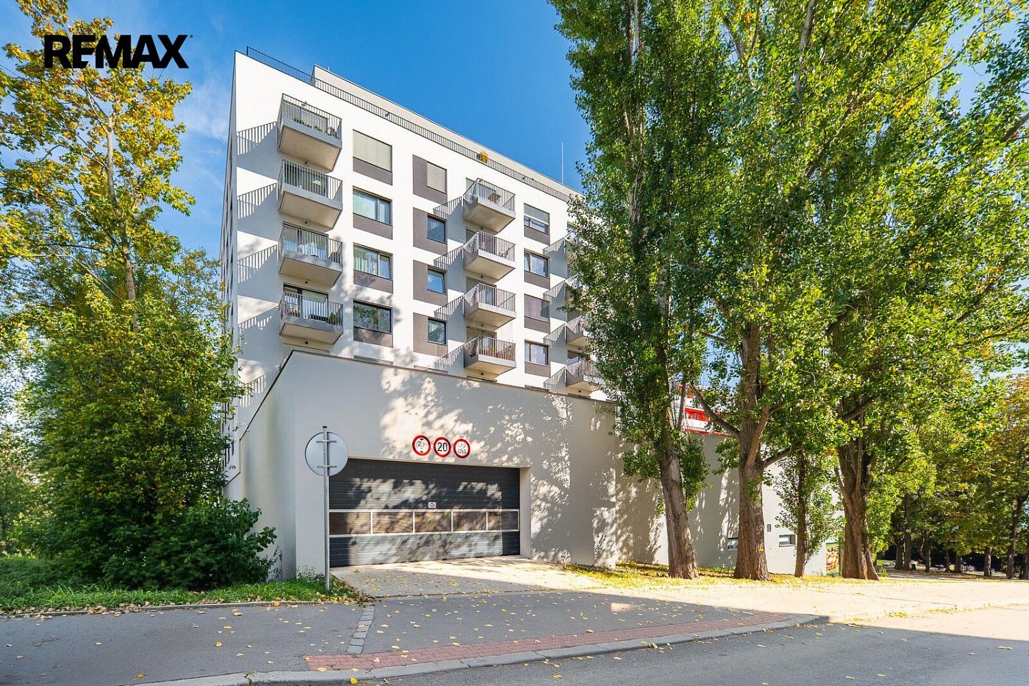 Prodej byt 3+kk - Laudova, Praha 6 - Řepy, 64 m² - 5