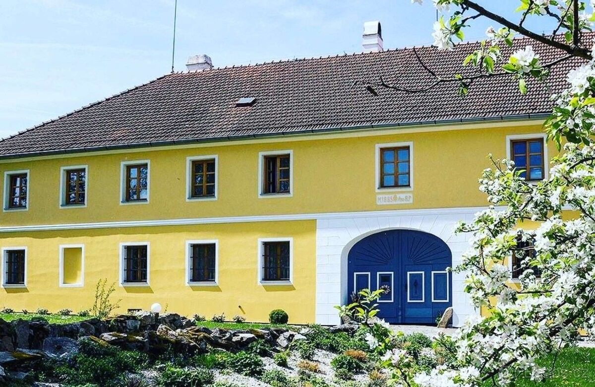 Ostatní, Český Krumlov, 381 01