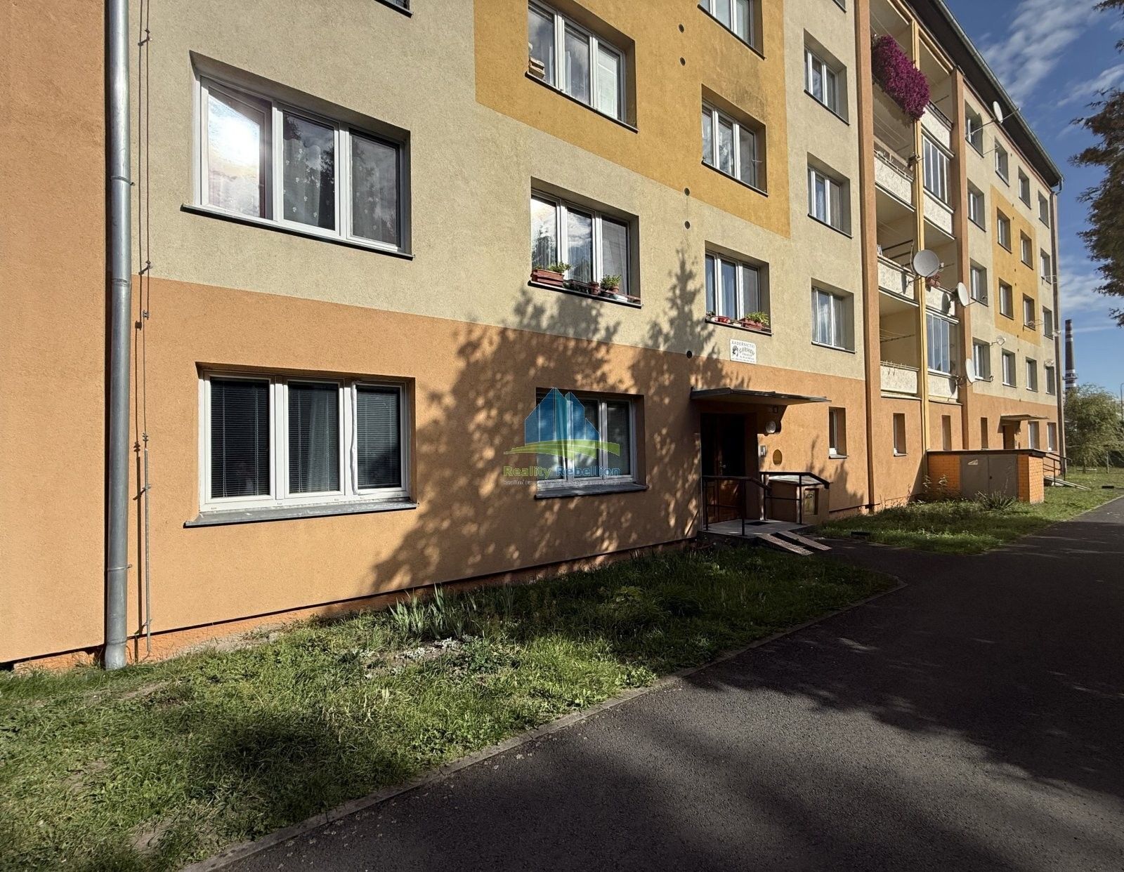 Pronájem obchodní prostory - Otakara Březiny, Františkovy Lázně, 15 m²