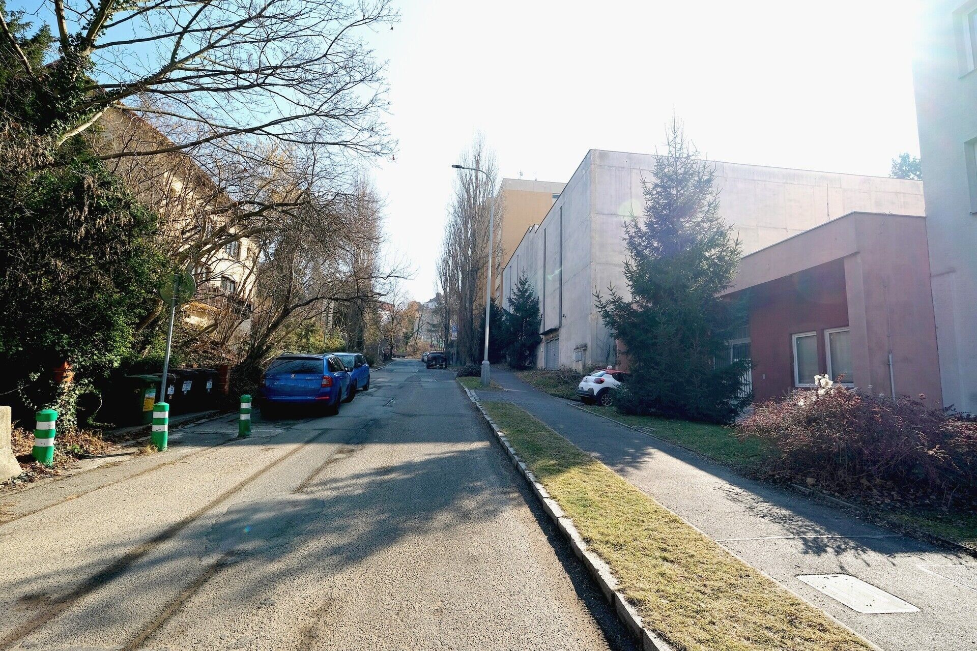 Pronájem garáž - Pod Klaudiánkou, Praha, 14 m²