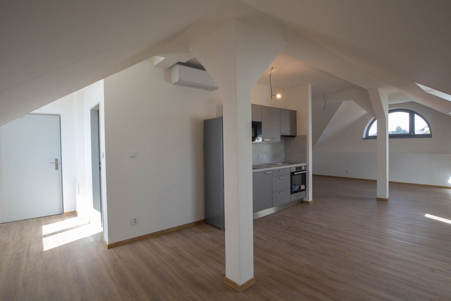 1+kk, Říčany, okres Praha-východ, Středočeský kraj, 63 m² - 1