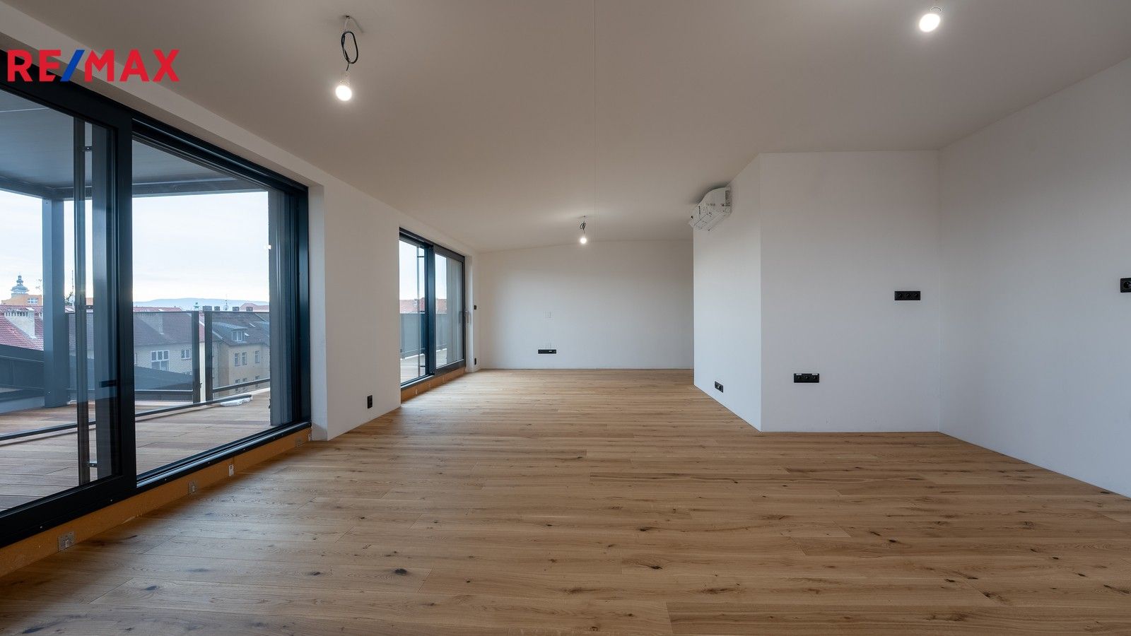 Prodej byt 4+kk - Fráni Šrámka, České Budějovice, 198 m²