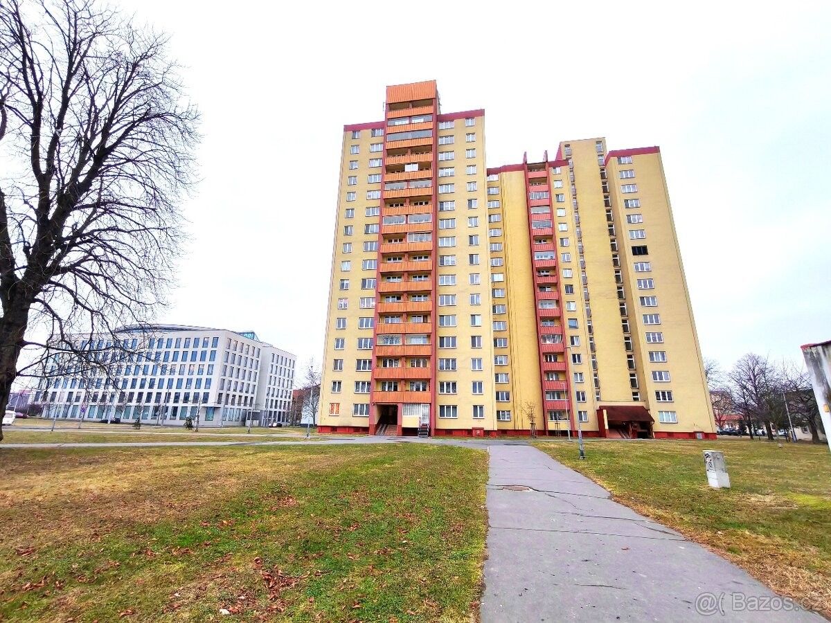 Pronájem byt - Ostrava, 702 00