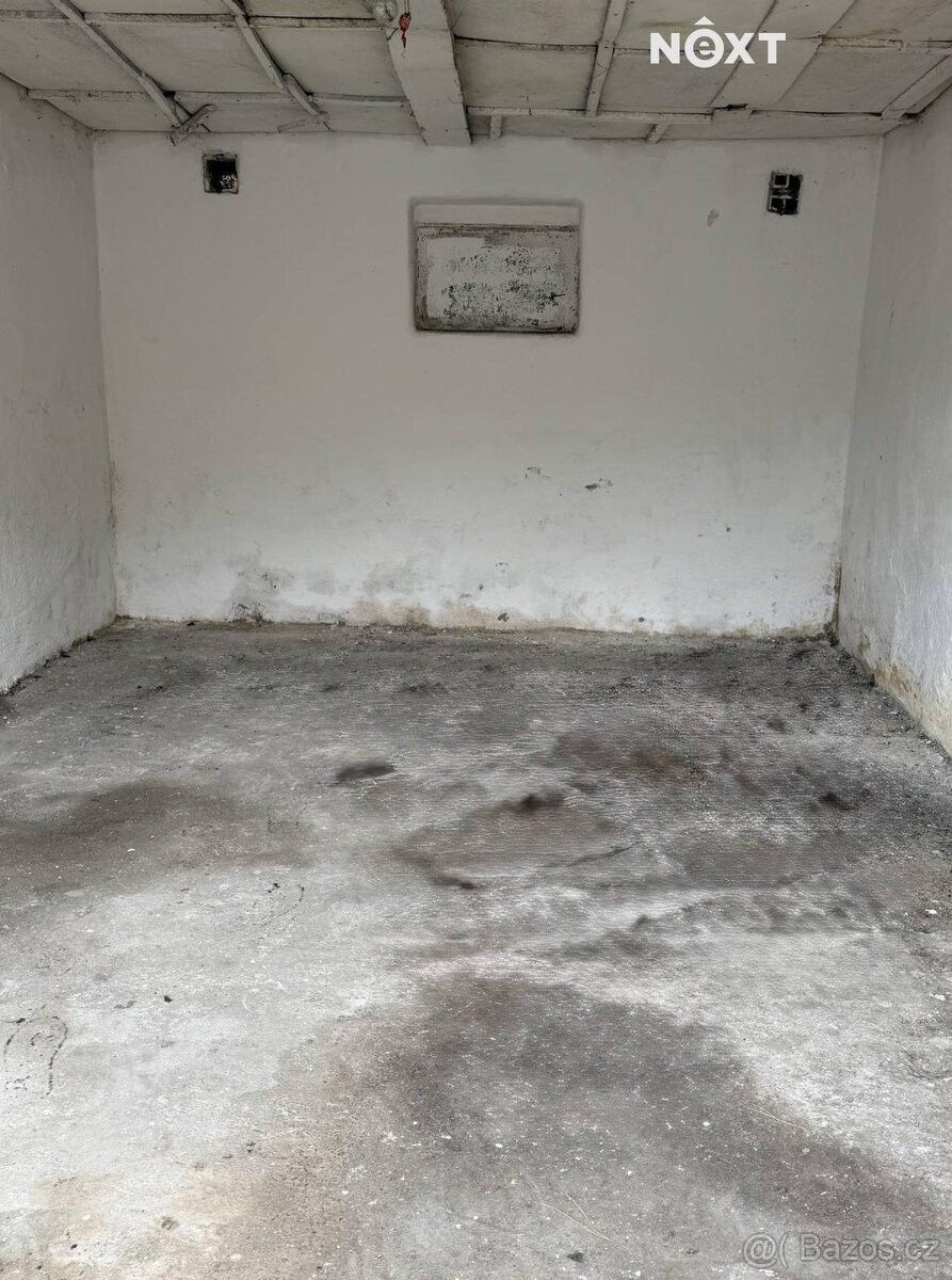 Garáže, Karviná, 735 06 - 2