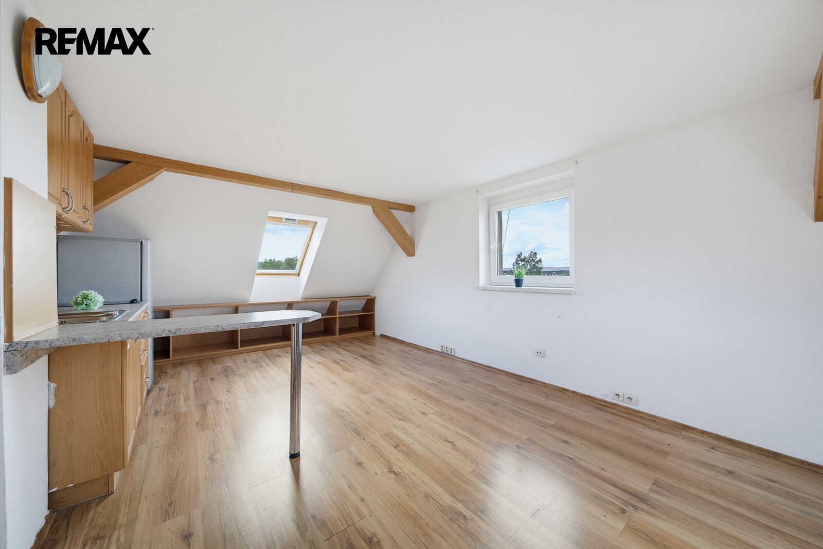 Prodej byt 1+kk - Plzeňská 1556, Karlovy Vary, 23 m² - 5