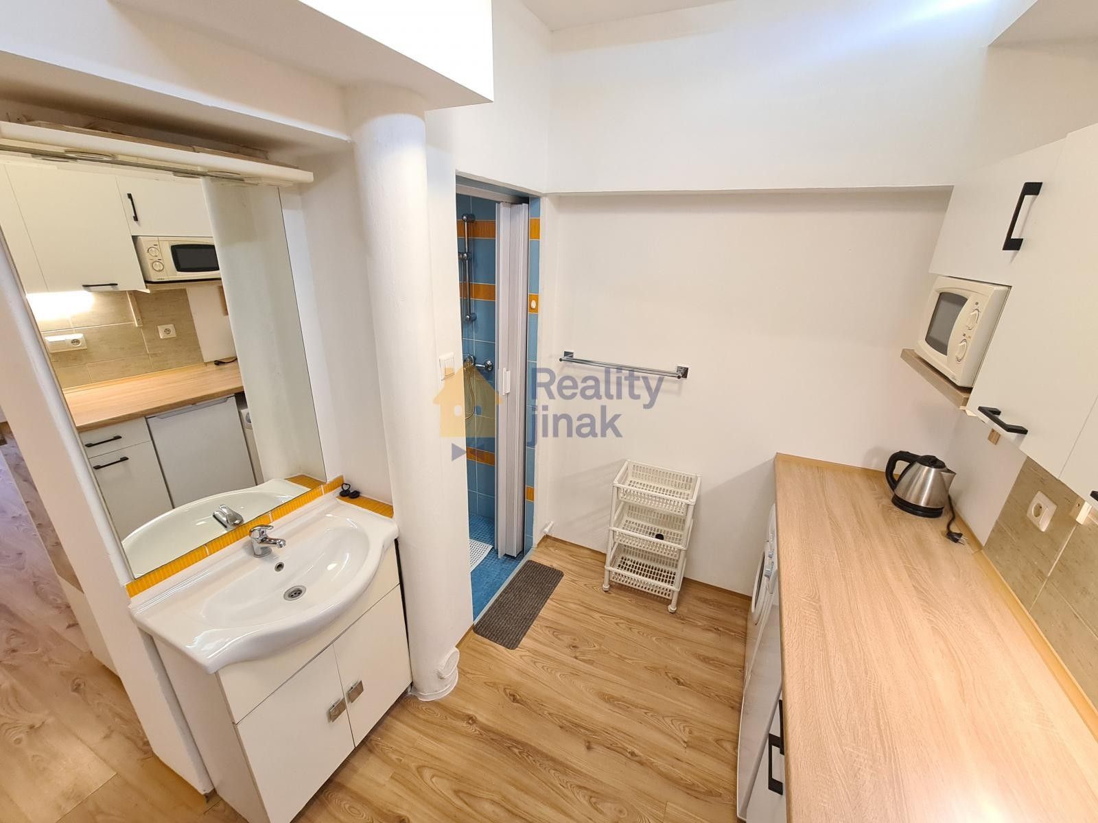 1+1, Vodní, Brno, 24 m²