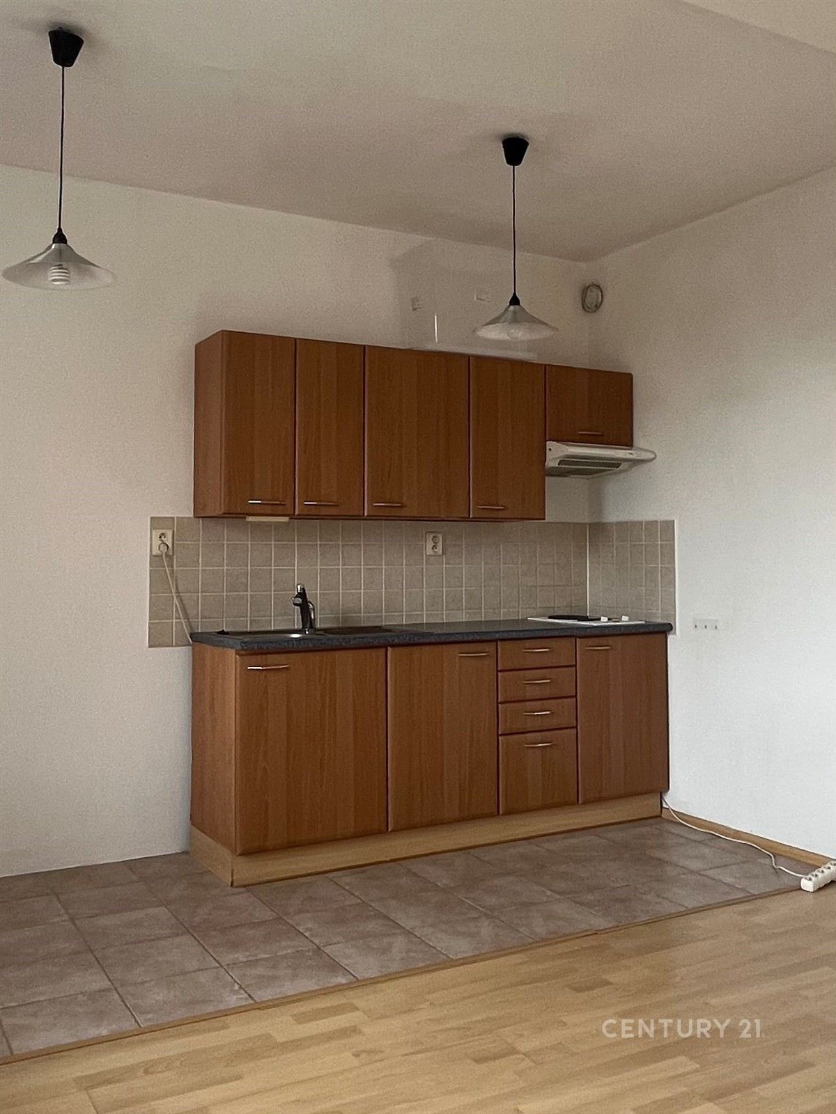 1+kk, Pražská 1430, Praha Hostivař, 27 m² - 2