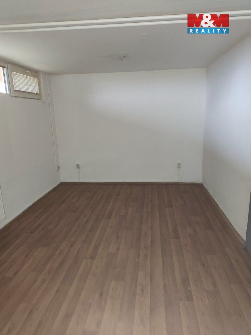 Pronájem byt 1+1 - U lipky, Lány, 24 m²