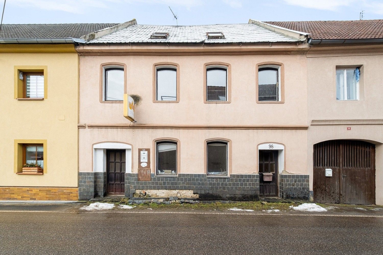Rodinné domy, Gen. Svobody, Kravaře, okres Česká Lípa, 343 m² - 1