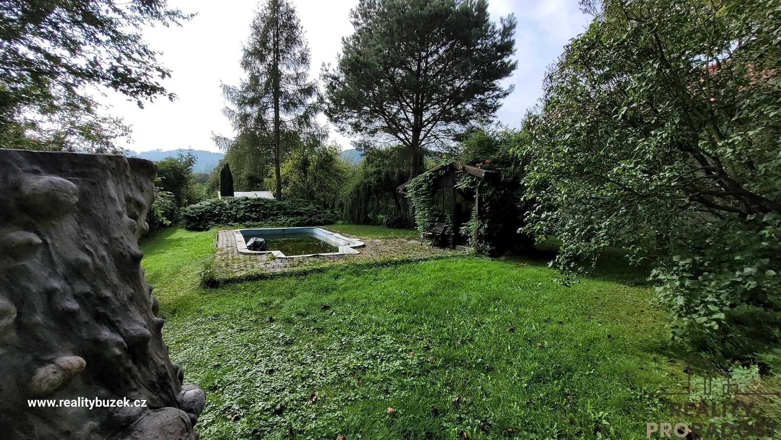 Zahrada, 2 040 m²