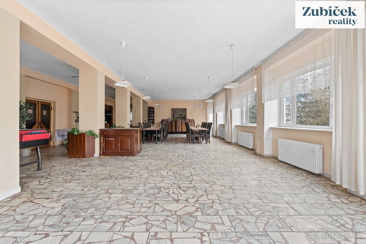 Prodej restaurace - 987 65, Slovensko