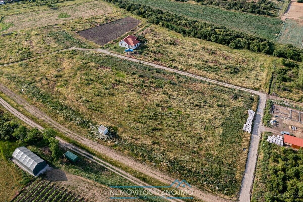 Prodej pozemek pro bydlení - Znojmo, 669 02 - 5